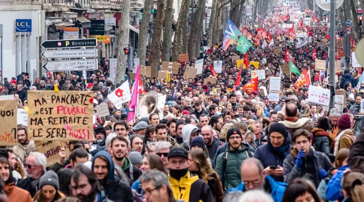 Large protest in Lyon, France